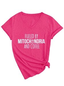 Detail of V-neck short sleeve T-shirt in rose pink with knotted hem and slogan print