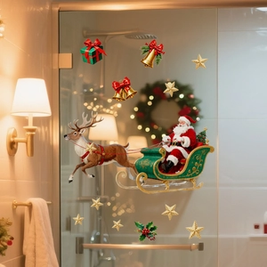 Detailansicht der Weihnachtsfensteraufkleber mit Weihnachtsmann, Rentier und Sternen
