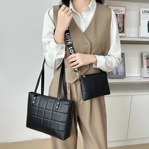 Two-piece black quilted tote bag and crossbody set with LOVE patterned wide strap