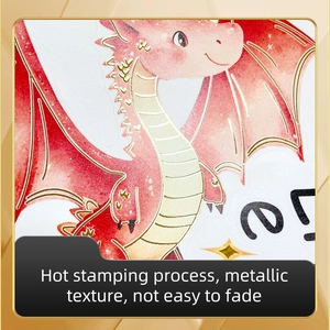 Détail de l'autocollant dragon avec dorure à chaud et lignes métalliques pour chambre