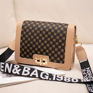 Sac Bandoulière Vintage Femme Cuir PU Imprimé Petit Sac Carré Épaule Avec Large Bandoulière Lettres Serrure Dorée