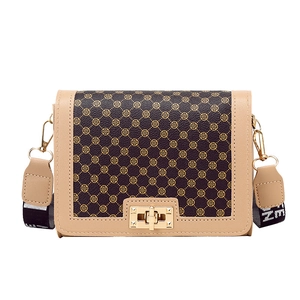 Petit sac carré vintage imprimé trèfle doré avec fermoir métallique et bandoulière