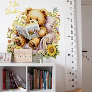 Muursticker set met lezende beer en lengtemeter voor decoratie van kinderkamers