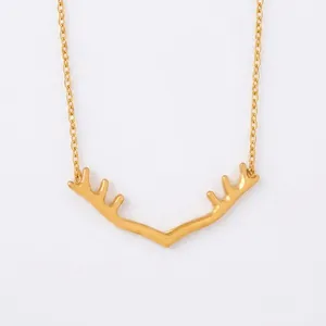 Collier Pendentif Bois De Cerf Acier Titane Plaqué Or 18K Chaîne De Clavicule Minimaliste Bijoux Pour Femmes
