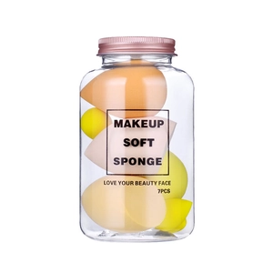 Lot de 7 éponges de maquillage colorées en flacon, formes goutte et gourde incluses