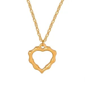 Collier Pendentif Cœur Acier Titane Plaqué Or 18K Creux Texturé Chaîne Maillons Bijoux Minimalistes Pour Femmes