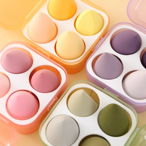 Set de 4 organizadores de esponjas de maquillaje con 16 difuminadores de colores