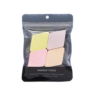 Set van 4 zachte ruitvormige make-up sponsjes in pastelkleuren met draagbaar etui