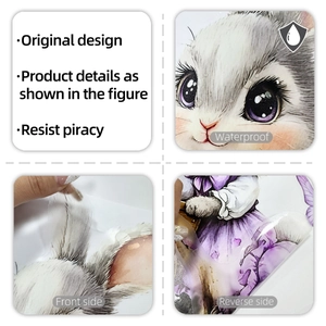 Gros plan de stickers lapin étanches montrant l'impression HD et le support adhésif