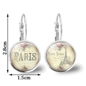 Pendientes de plata Torre Eiffel con colgantes de cabujón París de 1,5 cm de tamaño