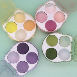 Σετ με 4 σφουγγαράκια μακιγιάζ σε χρώματα macaron σε διαφανή θήκη με σχήμα γάτας