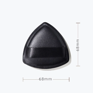 Schwarze dreieckige Make-up-Puderquaste, 68mm Marshmallow-Schwamm mit Halteband