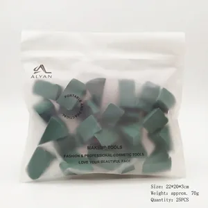 25 pieces of triangle makeup sponges in frosted zipper bag with dimensions and weight info