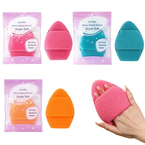 Éponges de maquillage douces géantes en rose, bleu et orange avec sangle de doigt pratique
