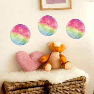 Lot de trois autocollants muraux lune arc-en-ciel pour la déco de chambre d'enfant