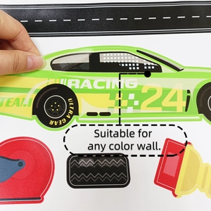 Stickers muraux voiture de course en PVC translucide pour décorer tout mur de couleur