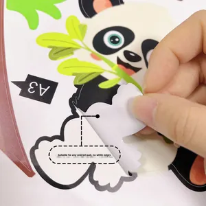 Détail d'un sticker panda transparent sans bord blanc pour tout type de mur coloré