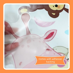 Self-adhesive transparent wall sticker with cute cartoon animals and giraffe patterns