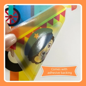 Detail der selbstklebenden Cartoon-Wandsticker mit Glanzfinish für das Kinderzimmer