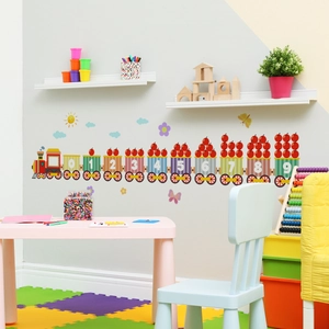 Adesivo murale trenino colorato con numeri 0-9 e mele per la cameretta dei bambini