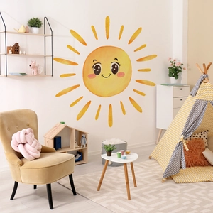 Sticker mural soleil avec visage souriant pour chambre d'enfant et décoration murale