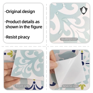 Detalle de vinilo adhesivo impermeable para azulejos con diseño de enredaderas azules