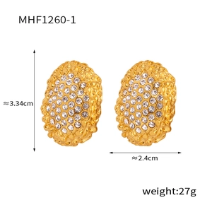 Detail of oval honeycomb earrings with pearl and rhinestones, size 3.34cm by 2.4cm