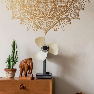 Großer goldener Mandala Wandtattoo mit geometrischem Blumenmuster für Wohnzimmer Deko