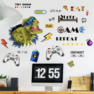 Pegatinas de pared de dinosaurio verde y mandos de juego para cuarto de niños
