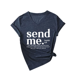 T-shirt minimalista con scollo a V grigio scuro con stampa bianca del testo send me