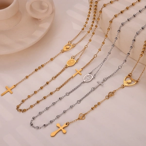 Collares de rosario vintage con colgantes de crucifijo e iconos religiosos en oro y plata