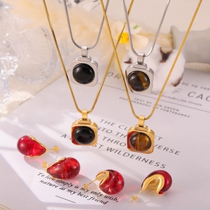 Collier Pendentif Carré En Acier Titane Et Boucles D'oreilles Goutte D'eau En Résine Oeil De Tigre Onyx Noir Vintage