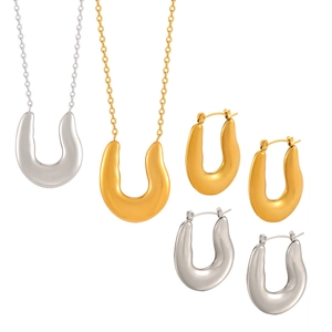 Polished 18k gold and silver U-shaped pendant necklace and hoop earring jewelry set