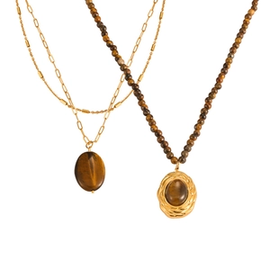 Ensemble de colliers rétro avec pendentif œil de tigre ovale et chaîne perlée en titane
