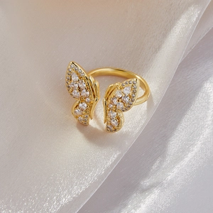 Bague Ouverte Élégante Avec Papillons En Cuivre Plaqué Or Micro Pavé De Zircon Bijoux De Mode Réglables Pour Femmes