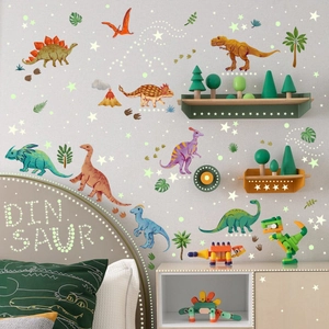 Leuchtende Cartoon-Dinosaurier-Wandtattoos fürs Kinderzimmer mit Vulkan und Sternen-Dekor