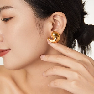 Boucles D'oreilles Puces Goutte Minimalistes Acier Titane Plaqué Or 18K Poli Miroir Forme Virgule Bijoux Mode Femmes