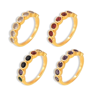 Bagues élégantes en acier titane plaqué or 18K avec cinq zircons incrustés de diverses couleurs