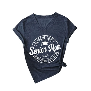 T-shirt col V bleu marine pour femme, motif Senior Mom Class of 2026 diplôme