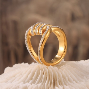 Double-layered 18k gold plated stainless steel ring with micro-paved sparkling diamonds