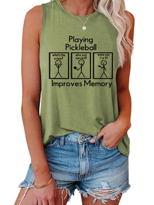 Détail du débardeur pickleball vert olive avec motif graphique noir humoristique