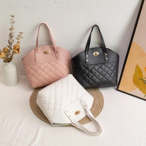 Women Quilted Handbag PU Leather Elegant Tote With Gold Twist Lock Korean Style Fashion Office Shopping Handheld