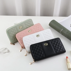 Women Quilted Long Wallet Elegant Diamond Lattice PU Leather Clutch Purse With Wristlet Strap Zip Around Handbag