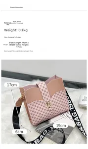 Rosafarbene PU-Beuteltasche mit geometrischem Muster und verstellbarem Logo-Gurt