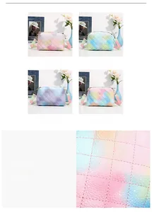 Détail de la sacoche matelassée à imprimé nuage avec des couleurs dégradées vibrantes