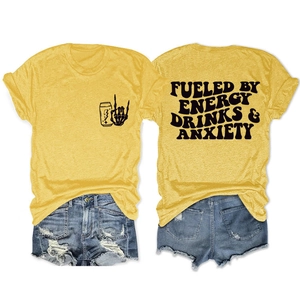 T-shirt jaune avec imprimé 'Fueled by Energy Drinks' au dos et motif main de squelette