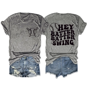 Vues avant et arrière du t-shirt de baseball gris avec imprimé Hey Batter Batter Swing