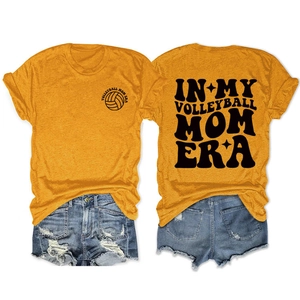 Detailansicht der Vorder- und Rückseite des Ingwer-T-Shirts mit Volleyball-Mom-Print