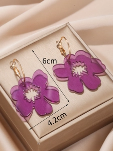 Detailed view of purple acrylic flower earrings with 6cm height and 4.2cm width dimensions
