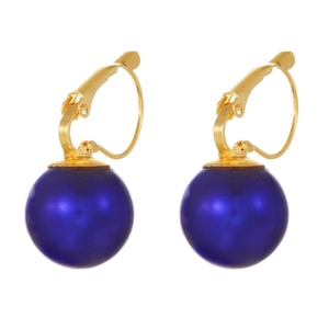 Schicke Goldreifen-Ohrringe mit großen tiefblauen Perlen für einen modernen femininen Look